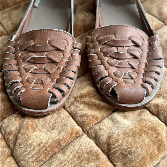 Nisolo Women's Tan Huarache Flats - Picture 2 of 7